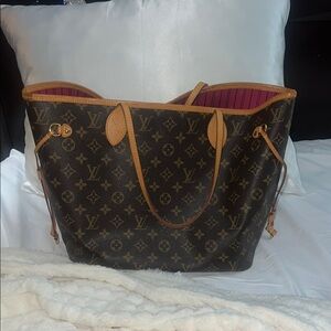 Louis Vuitton Brown and Pink Tote Bag with Monogram Print and Spacious Design